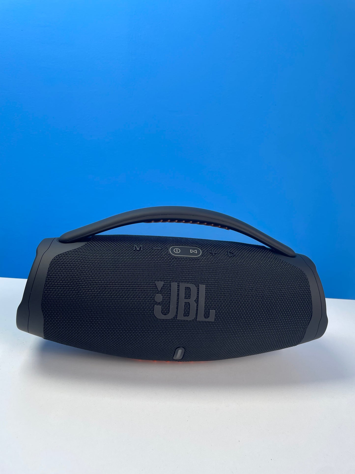 JBL Boombox 3 – Sonido Poderoso para Llevar la Fiesta a Donde Quieras