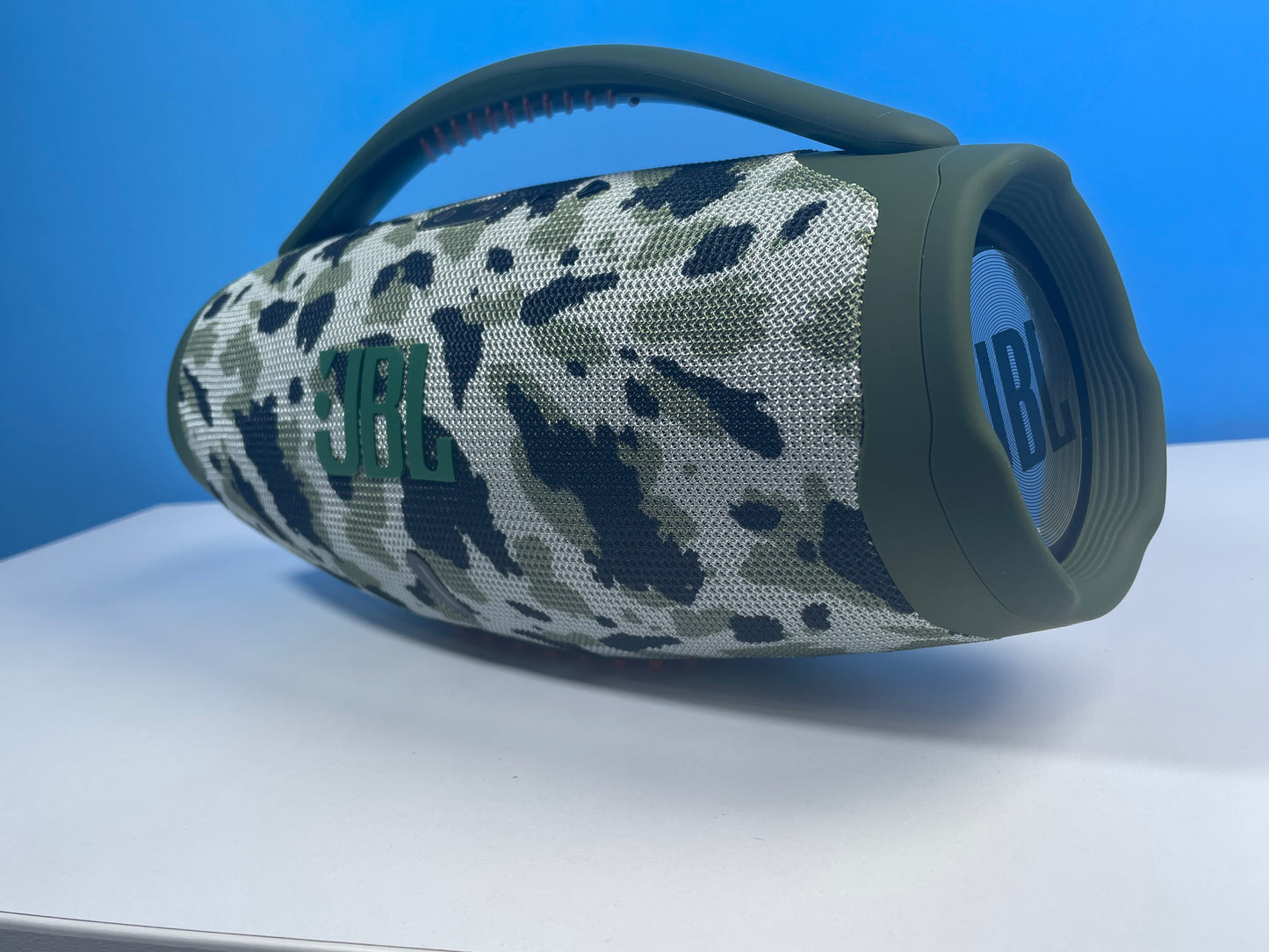 JBL Boombox 3 – Sonido Poderoso para Llevar la Fiesta a Donde Quieras