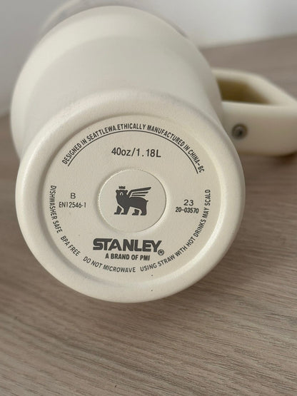 Termo Stanley Quencher 40 Oz