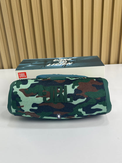 JBL Charge 5 ¡Potencia el Sonido Incomparable en Cualquier Lugar!